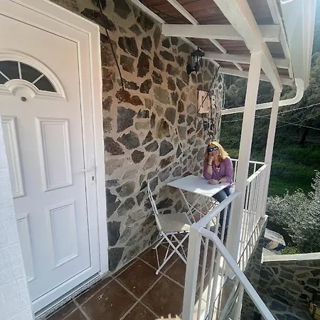 Casa Do Judas * Cha de Alvares